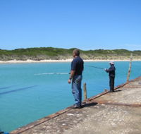 Three Hummock Island Accommodation - Redcliffe Tourism