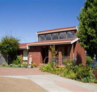 Waterside Accommodation - Derwent Retreat - Redcliffe Tourism
