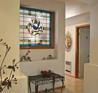 Country View Stays - Redcliffe Tourism