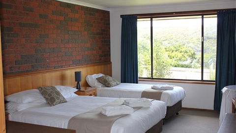 Southern Ocean Motor Inn - Redcliffe Tourism 1