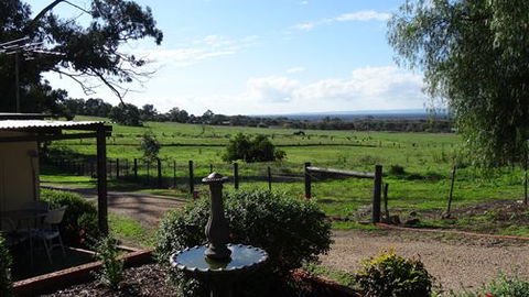 Glenrowan Tourist Park - Redcliffe Tourism 7