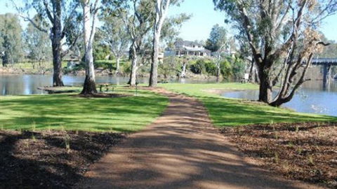 Ball Park Caravan Park - Redcliffe Tourism 2