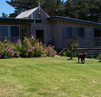 Clifton Beach Lodge - Redcliffe Tourism