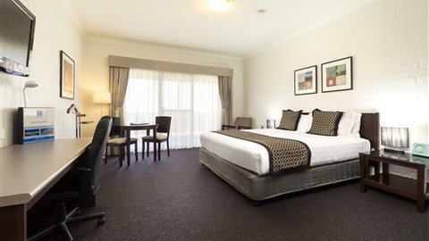 Comfort Inn & Suites Blazing Stump - Redcliffe Tourism 1