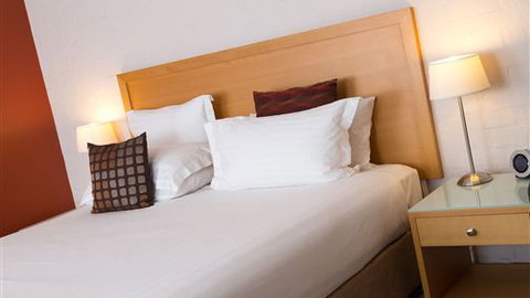 Comfort Inn & Suites Blazing Stump - Redcliffe Tourism 4