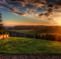 Anchors Beach House - Redcliffe Tourism