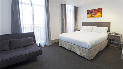 Hotel Causeway - Redcliffe Tourism 7