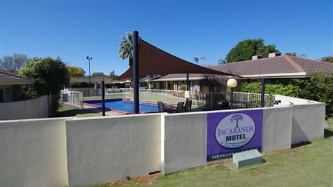 Jacaranda Motel & Holiday Units - Redcliffe Tourism 2