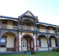 Oceanic Sorrento - Whitehall Guesthouse - Redcliffe Tourism