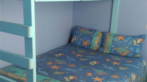 Anglesea Backpackers - Redcliffe Tourism 3