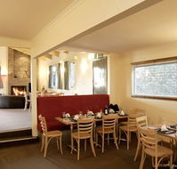 Cooroona Lodge - Redcliffe Tourism