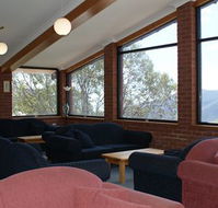 Gebi's Apartments - Redcliffe Tourism