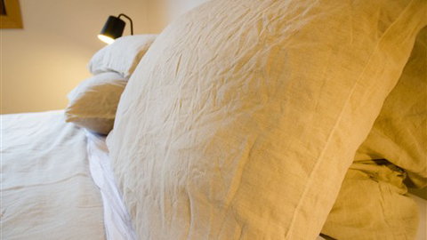 Leader Reef Luxury Accommodation - Redcliffe Tourism 4