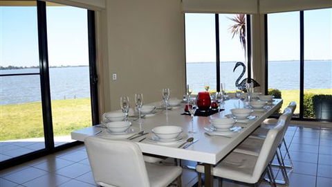Castevilla - Redcliffe Tourism 4