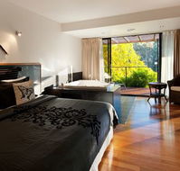 Springs Spa Villa - Redcliffe Tourism