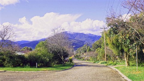 Creekside Holiday Home Rental - Redcliffe Tourism 6