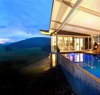 Feathertop Chateau - Redcliffe Tourism