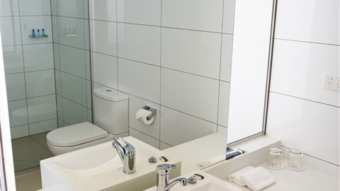 Mercure Melbourne Caroline Springs - Redcliffe Tourism 2