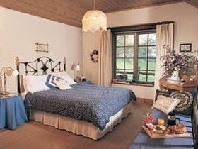 Adelaide Hills Country Cottages - Gum Tree Cottage - Redcliffe Tourism 2