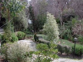 Aldgate Lodge Bed & Breakfast - Redcliffe Tourism 2