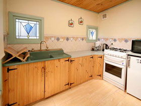 Karinga Park Coach House - Redcliffe Tourism 2