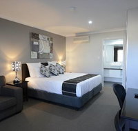 Aastro Dish Motor Inn - Redcliffe Tourism