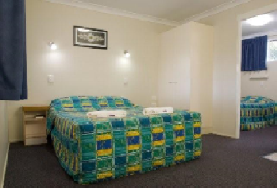 Acacia Motor Inn - Redcliffe Tourism 1