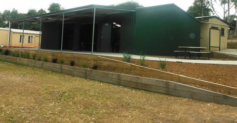 Adare Caravan Park & Holiday Units - Redcliffe Tourism 4