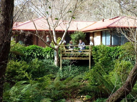 Adelaide Hills Bed & Breakfast Accommodation - Redcliffe Tourism 1