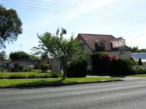 Amble-Inn Motel - Redcliffe Tourism 0