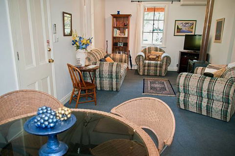 Amy's House - Redcliffe Tourism 1