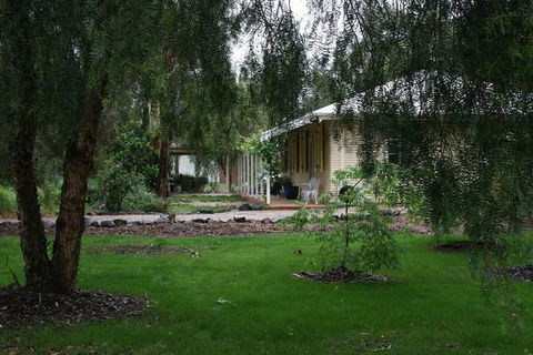 Amy's House - Redcliffe Tourism 2