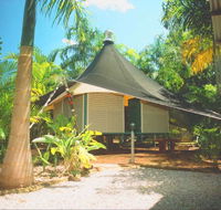 Anbinik Kakadu Resort - Redcliffe Tourism