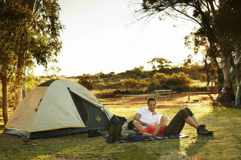 Ayers Rock Campground - Redcliffe Tourism 0