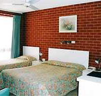 Barooga River Gums Motor Inn - Redcliffe Tourism