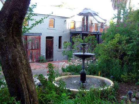 Bishopscourt Bed & Breakfast - Redcliffe Tourism 0