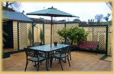 Bonneys Inn Colonial B And B - Redcliffe Tourism 0