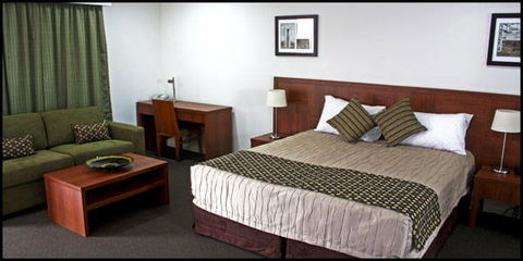 Chinchilla Downtown Motor Inn - Redcliffe Tourism 0