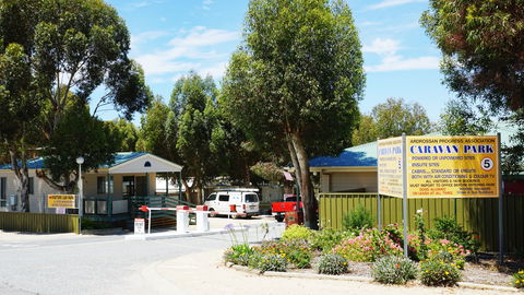 Ardrossan Caravan Park - Redcliffe Tourism 12