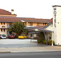 Cowra Motor Inn - Redcliffe Tourism