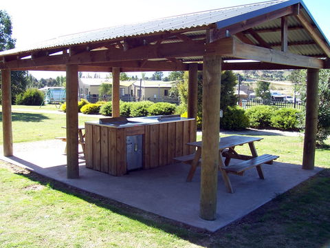 Mansfield Holiday Park - Redcliffe Tourism 3