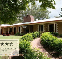 Copper Country Motor Inn  Restaurant - Redcliffe Tourism