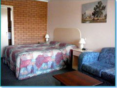 Deniliquin Motel - Redcliffe Tourism 3
