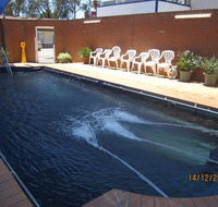 Dragon Phoenix Resort  Restaurant - Redcliffe Tourism