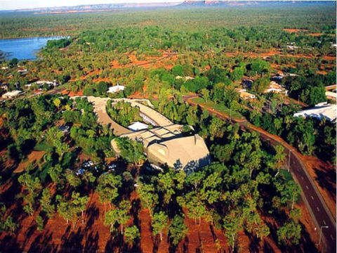 Kakadu Crocodile Hotel - Redcliffe Tourism 1
