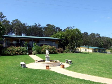 Kalaru Lodge Cottages - Redcliffe Tourism 0