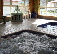 King Point Retreat - Redcliffe Tourism