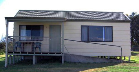Lake Tyers Camp & Caravan Park - Redcliffe Tourism 0