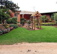 Mulanah Gardens BB Cottages/Wedding Venue - Redcliffe Tourism