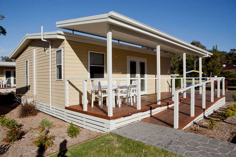 NRMA Ocean Beach Holiday Park - Redcliffe Tourism 3